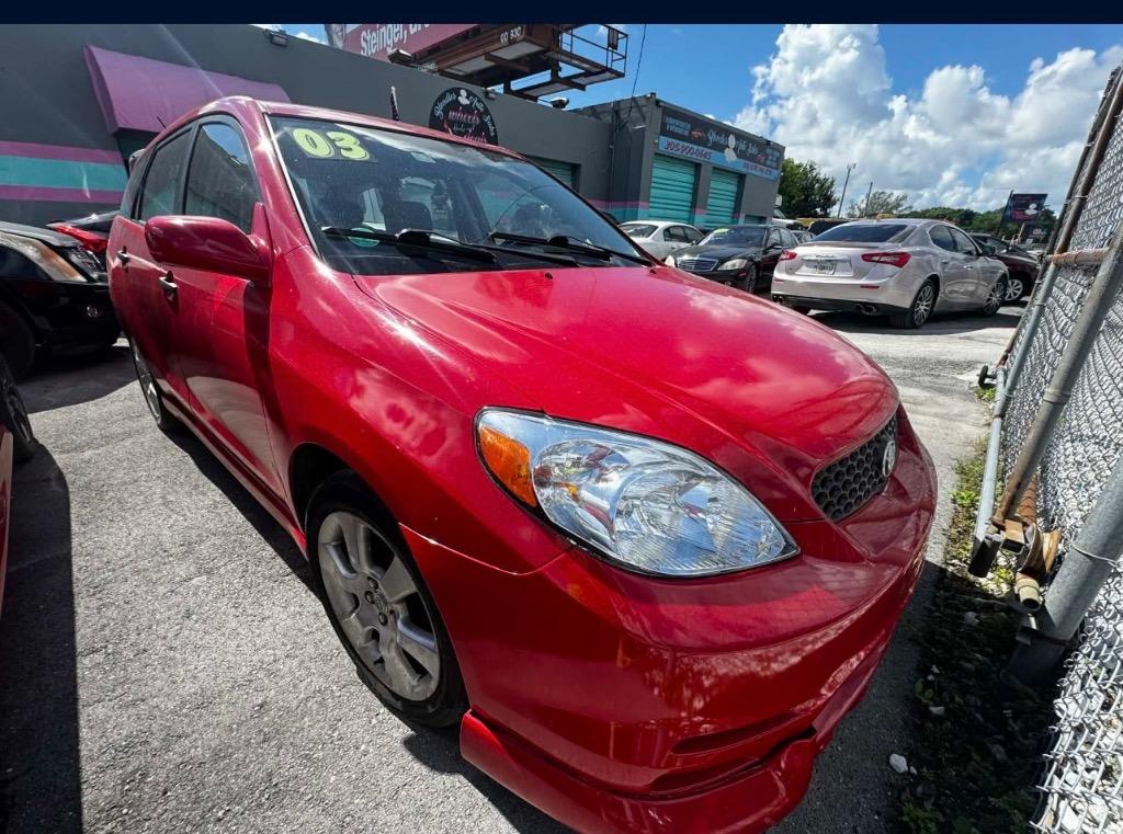 2003 Toyota Matrix Base's photo